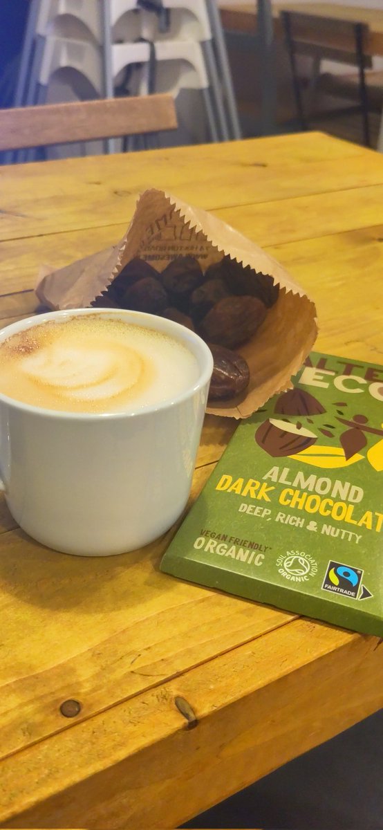 Treats from the lovely <a href="/awesomewalescic/">Awesome Wales - Zero waste store, Barry</a> in Barry - coffi, medjoul dates and chocolate - #organic, #fairtrade and delicious! 😍