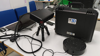 Uno de los recursos con gran utilidad en el Aula del Futuro es el Escáner 3d ONE. Aquí te lo presentamos y te damos algunas nociones 👉 acortar.link/e5crdy
<a href="/fcl_euschoolnet/">Future Classroom Lab by European Schoolnet</a> <a href="/eu_schoolnet/">European Schoolnet</a> <a href="/educaINTEF/">Educación INTEF</a> <a href="/CeDeC_intef/">Cedec</a> #AuladelFuturo #AdF <a href="/It3dgroup/">IT3D GROUP</a>