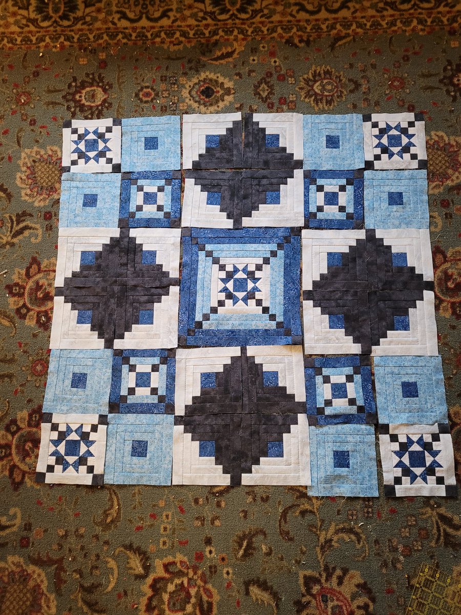 If I've been noticeably absent lately, and it seems like my #WomenOfLegacy #quilt project has stalled - it's because I've been madly working on my United in Ohio blue and gray wall hanging. #SoClose #IMadeThat #HandPiecing