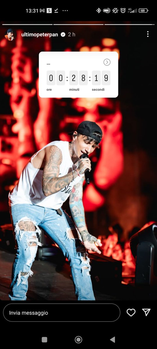 L'ansia che mette sto ragazzo qui...
#Ultimo