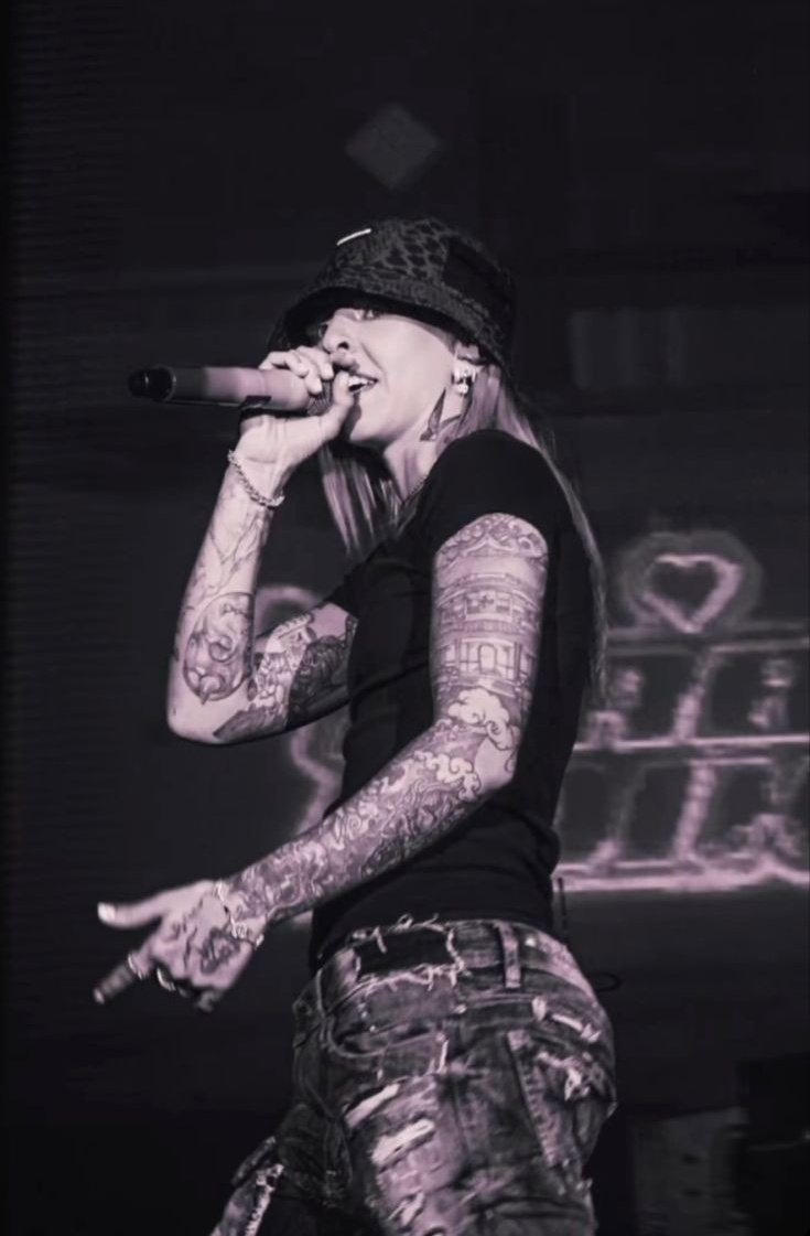UnababydeARG's tweet photo. Ella para mi es el VERDADERO 
"A mi me ENCANTAN  los tatuajes en TUS BRAZOS" https://t.co/OtiIg465xO