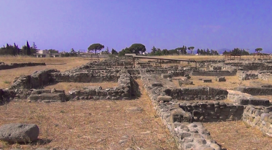 Viaggia tra i luoghi della #Cultura per riscoprire la bellezza del nostro patrimonio.
📷 Oggi visitiamo il Parco archeologico di Herakleia (Basilicata).
↘ cultura.gov.it/luogo/parco-ar…

#13luglio #MiC #luoghidellacultura #LuogoDelGiorno <a href="/museitaliani/">museitaliani</a>