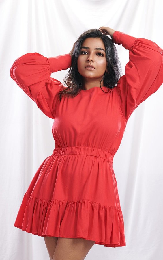 F01_toiXgAcAmJW?format=jpg&name=900x900