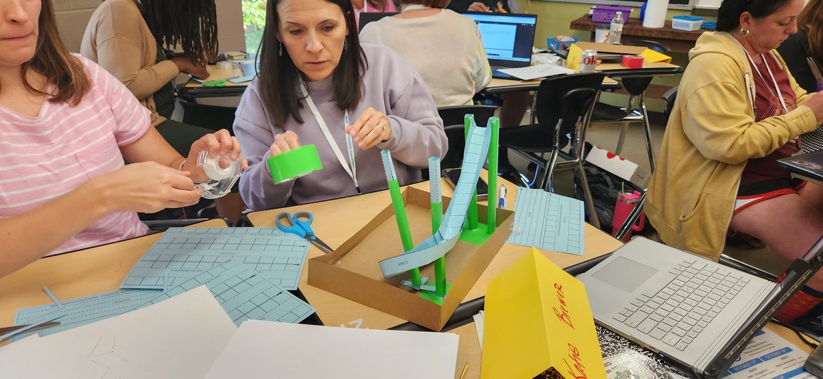 amandacdykes's tweet photo. 2 years ago a group of teachers rewrote our information technology career tech course of study. Today I got to see teachers start training to teach one of the new CS courses. #cs4alabama https://t.co/JS5oTxlZMs