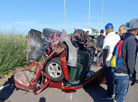 DiarioPrimicia's tweet photo. #ReportePRIMICIA | Una mujer falleció en un vuelco registrado en la avenida Leopoldo Sucre Figarella, a la altura de la redoma de Edelca, en Puerto Ordaz. https://t.co/BCzQTBLpGf