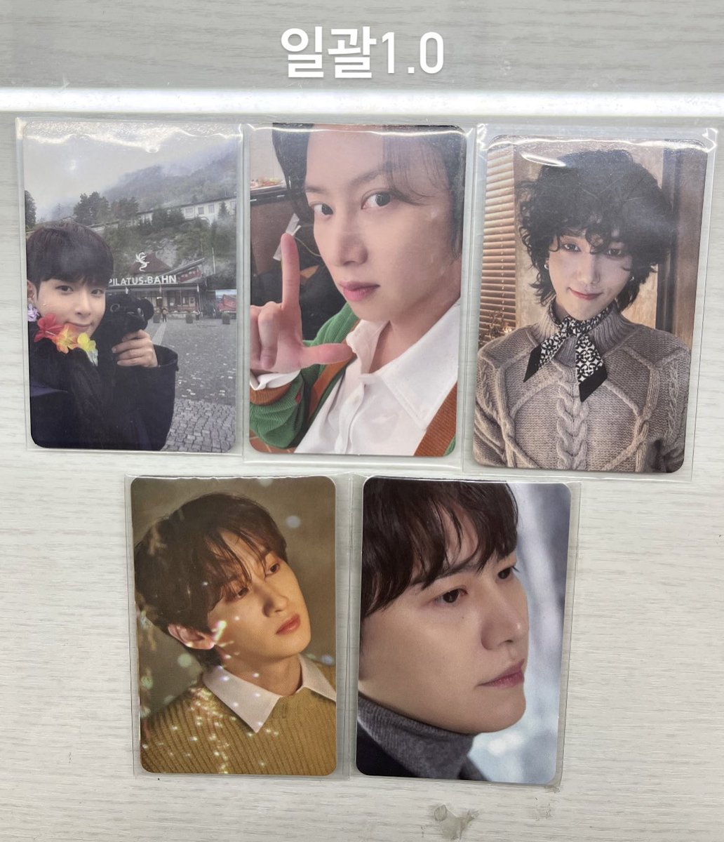 buai7748's tweet photo. 탈덕처분이라서 너무 낮은가격만 아니면 그냥 넘기겠습니다!! 슈퍼주니어포카 앨범 이특 희철 예성 신동 은혁 시원 동해 려욱 규현 은혁포카 규현포카
gs반택만 써용 https://t.co/Vq43XupusF