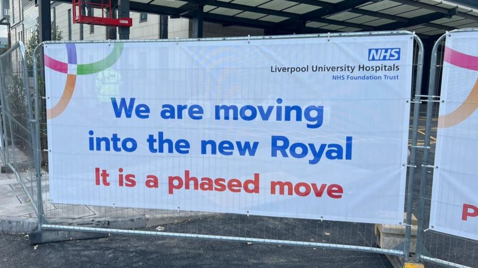 It’s the end of an era and the start of a new one for the Royal Liverpool University Hospital Trust. We feel proud to be a part of their journey from old to new.

For a quote call/text 07860111122 or email paul@motionsignsandgraphics.co.uk

#royalliverpoolhospital #Liverpool