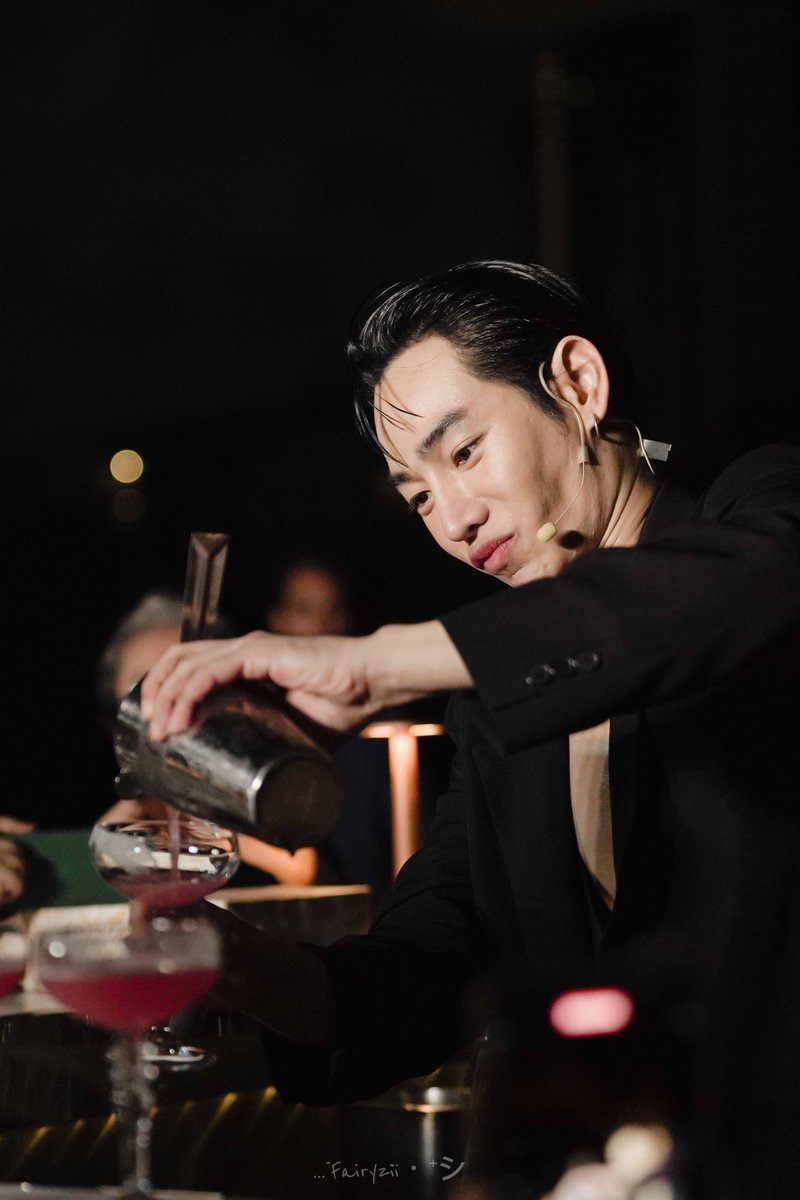 Fairyziiipalit's tweet photo. น่ารักวันละ 100 ตลบ 
💕🥰

#เป๊กผลิตโชค #peckpalitchoke  #fairyxpeckpalit  
@peckpalit #palitgallery
#shuXPeckdatenight #shuuemuraTH https://t.co/lQ0QpvARCB