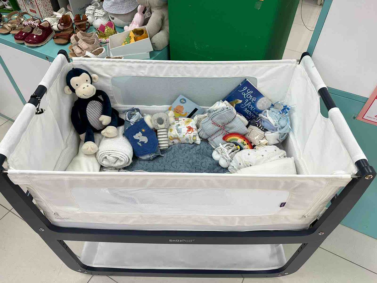 LittleVillageHQ's tweet photo. Who says secondhand is second best?! Look at these beautiful pre-loved donations, all ready for an expectant mum.

We’re short of cribs like this and other newborn essentials, please visit our website to find out how to donate https://t.co/lUL4NqUDWN https://t.co/KHxi0xk36a