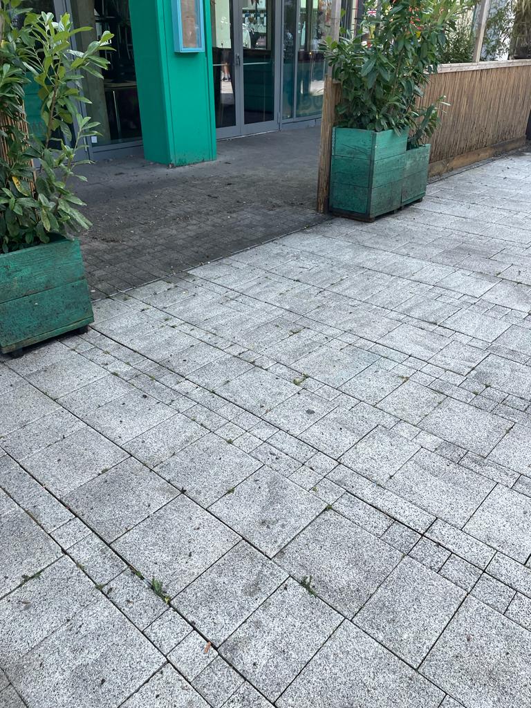 AstoundCG's tweet photo. Check our commercial grade, jet-washing services with the latest in high pressure jet washing equipment in one of our last jobs done!! https://t.co/2Gyr6WmX60