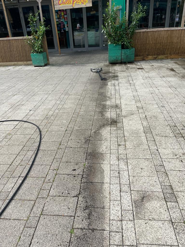 AstoundCG's tweet photo. Check our commercial grade, jet-washing services with the latest in high pressure jet washing equipment in one of our last jobs done!! https://t.co/2Gyr6WmX60