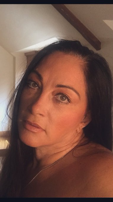 Afternoon to you all I hope that your all doing well. Just logged into https://t.co/7xgkJDoSKi and https://t