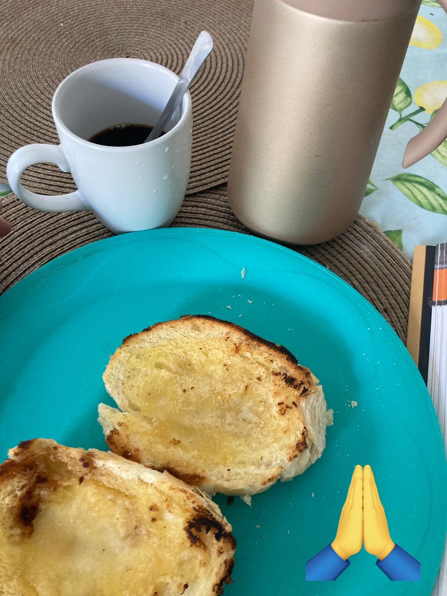 MKellyBR_ofc's tweet image. Bom dia 
Caminhada
Banho
Café 
Áudio Devocional : Café com Deus Pai de @juniorrostirola 
Palavra chave #edificar