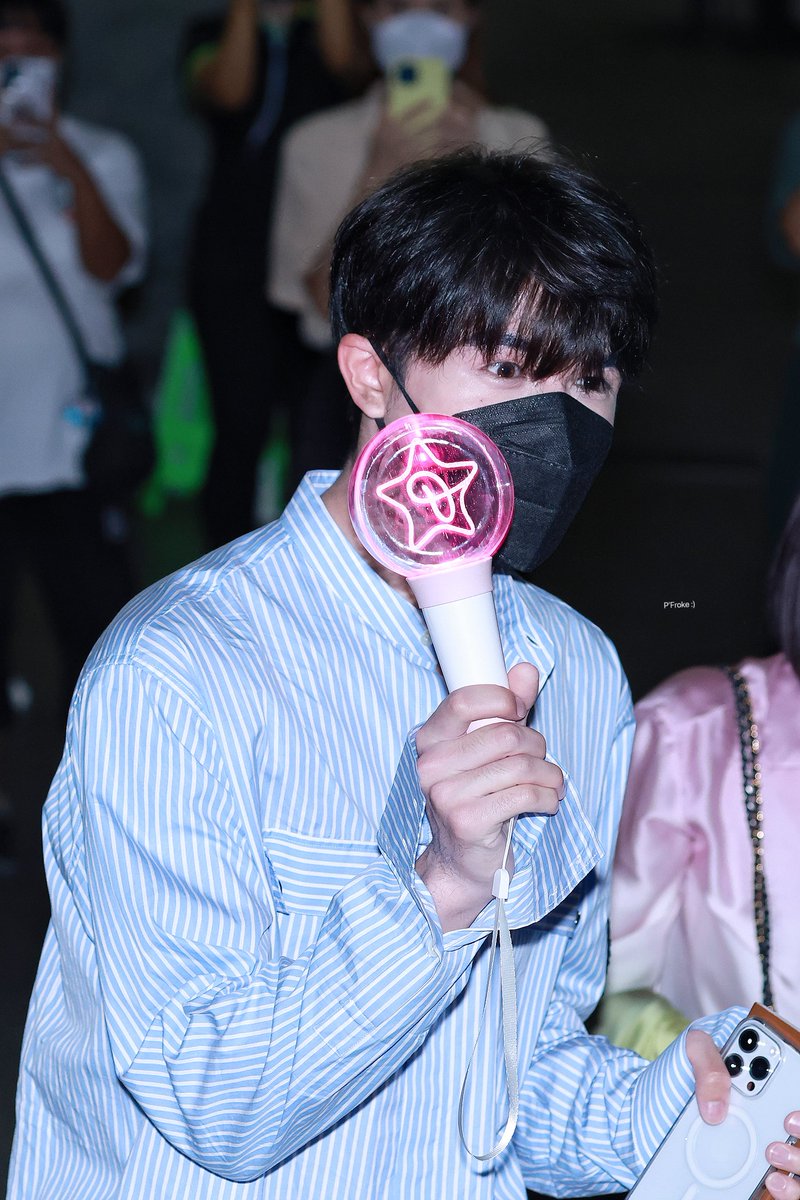 FWanit's tweet photo. Welcome home kub 🥹💕
#PatrickFinkler #尹浩宇
#Patrick尹浩宇 #แพทริค 
@patrick_pppat
#Patrick1stFanmeetingInBKK https://t.co/dgKaKUXOXT