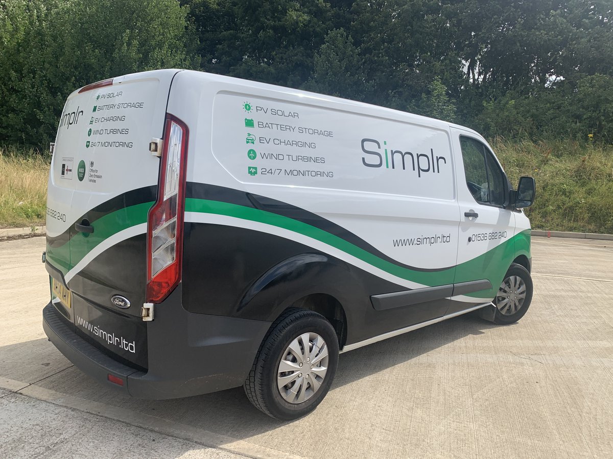 SimplrTech's tweet photo. Well, here it is! The first Simplr van is now out on the road sporting its distinctive #vehiclelivery ! Shout out to MK Designs and Corby Graphix Ltd for collaborating on this and helping to turn our concept into a beautiful reality! 😎👌 https://t.co/IMc4W9sUTn