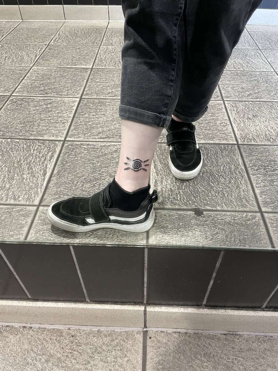 This is <a href="/voidofvision/">VOID OF VISION</a> 
My beautiful new tattoo addition 🤍
