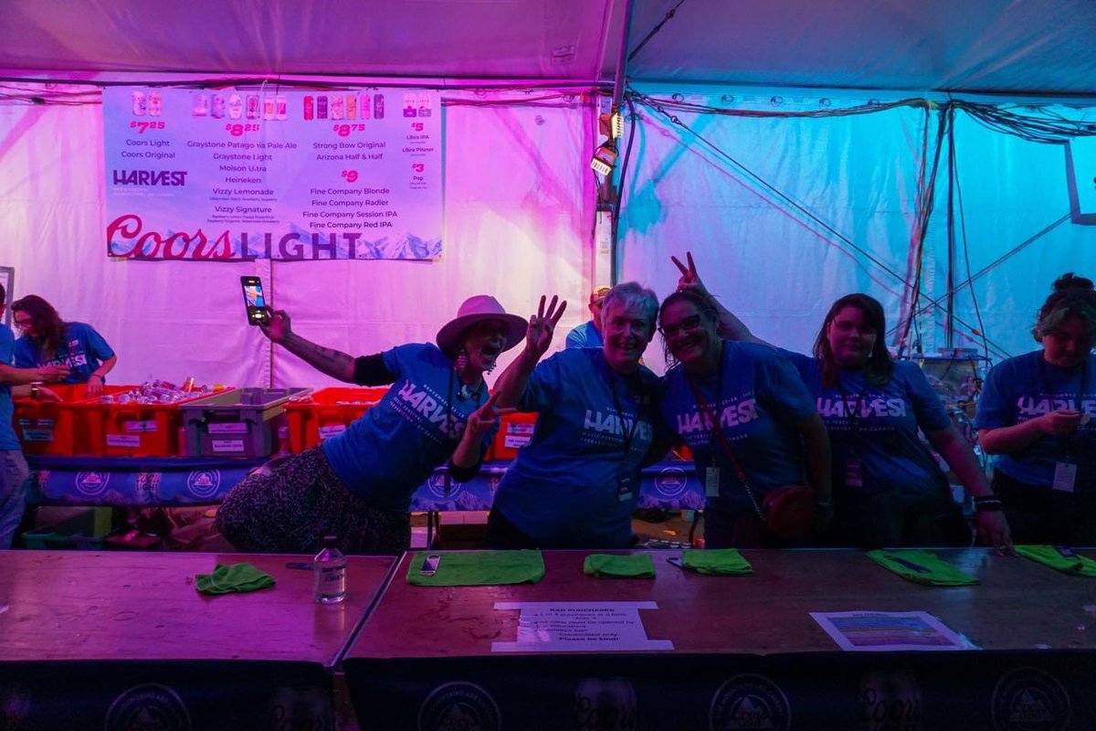 Have you signed up to volunteer at Harvest 2023 yet? Apply here: ✌️❤️👉 app.initlive.com/web-admin/app/…

Thanks to Ticketpro for sponsoring our volunteer program! #harvest2023