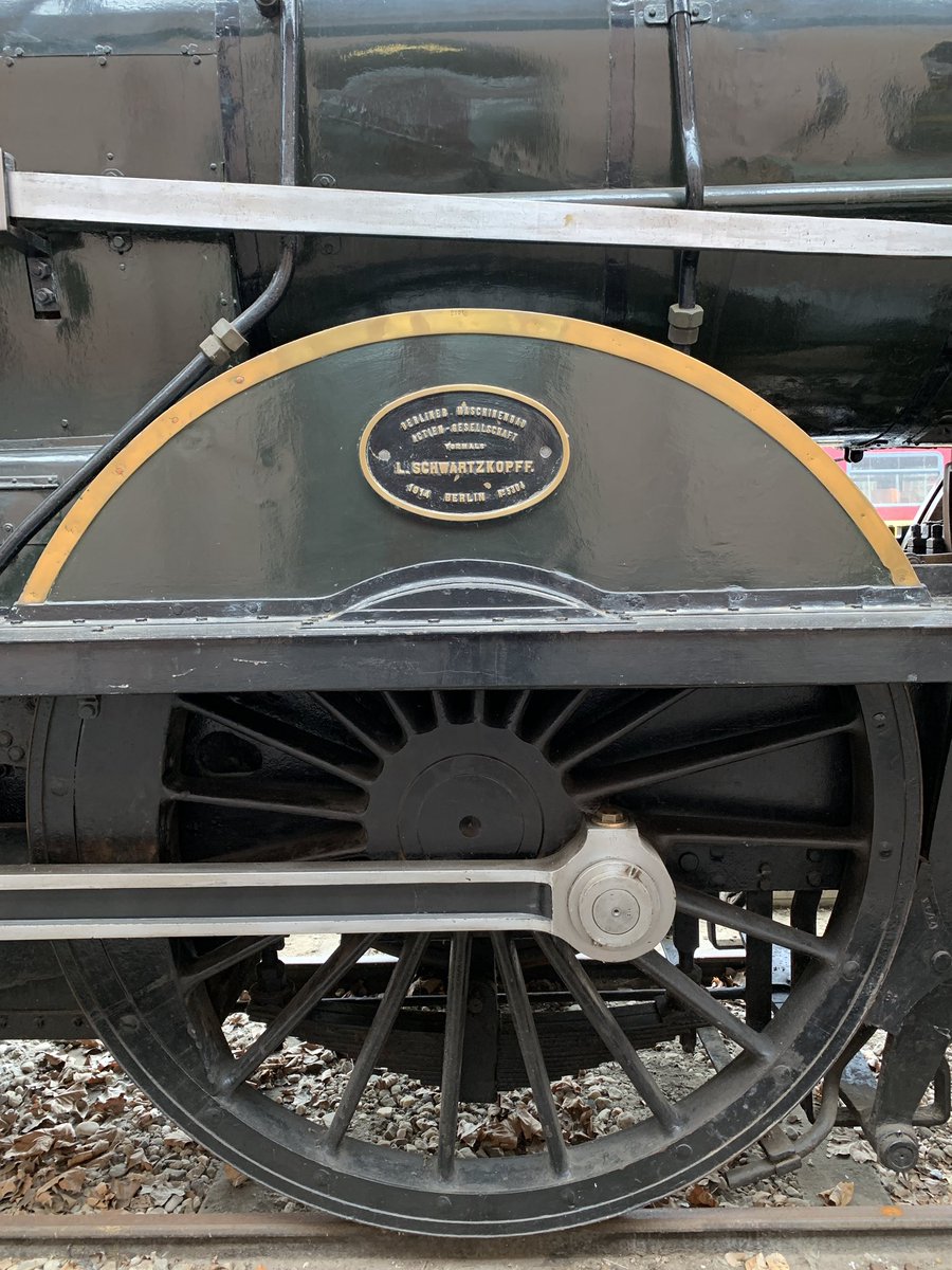 befler's tweet image. 看火车去啰