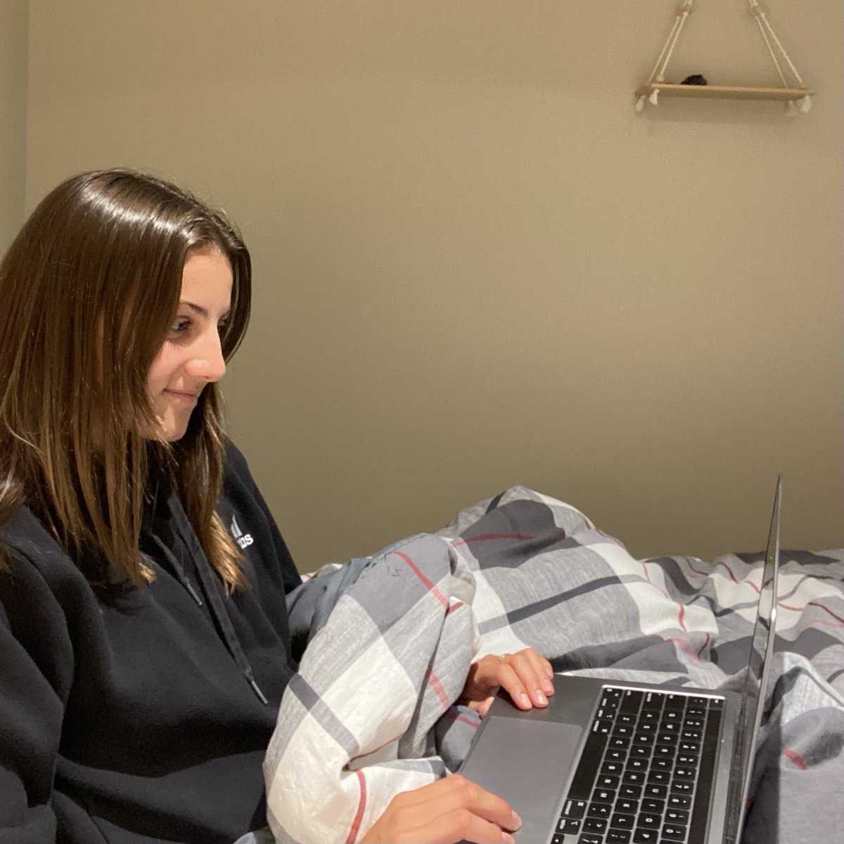 gracecollege's tweet photo. A little too cozy to leave your bed? Visit in your pjs with our virtual webinars! Learn more here: https://t.co/hfqyzKB1kN
#Pjs #VisitGrace #GraceCollege #JoinTheG https://t.co/uy5vlgXfyU