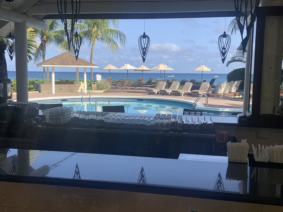 Greeted with this fantastic view at Breakfast on our penultimate day The weather seems set fair out at sea for our Catamaran cruise which is a well-earned taste of the high life for our tourists <a href="/ReedsSchool/">Reed's School Cobham</a> <a href="/ReedsAlumni/">Old Reedonians</a> <a href="/BuffaloCricket/">Buffalo Cricket 🐃🏏</a> <a href="/Gentlemenplayer/">Gentlemen & Players</a>