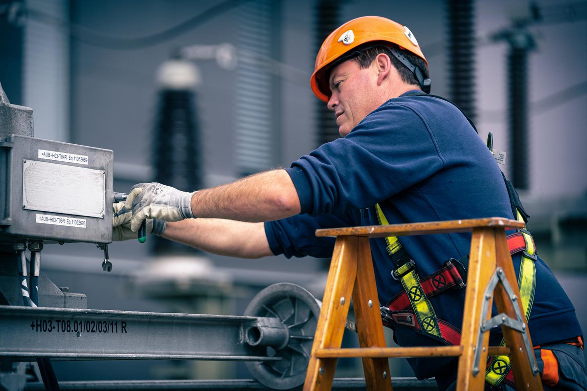 michaelbaumer's tweet image. Rückenwind für die regionale Energieproduktion: @ewz_energie, @EKZenergie  und @StadtwerkWin  lancieren eine Kooperation zur Nutzung der Windenergie im Kanton Zürich. ewz.ch/de/ueber-ewz/n…