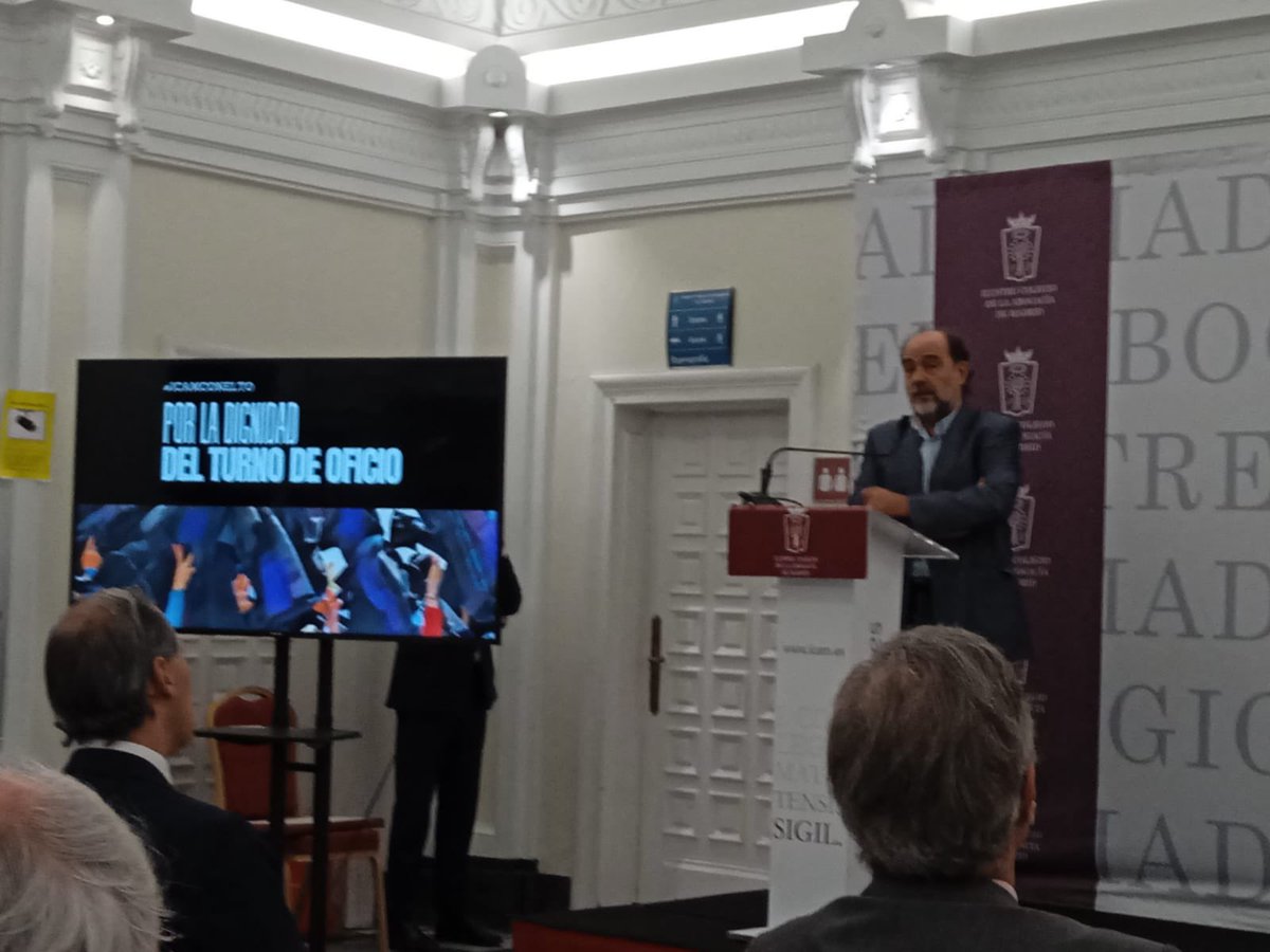 Hoy asistimos a los actos organizados por <a href="/icam_es/">Ilustre Colegio de la Abogacía de Madrid</a> por el día de la #JusticiaGratuita y al reconocimiento a nuestro compañero José Luis Galán, por sus 47 años de ejercicio comprometido en el #TurnoOficio ¡Enhorabuena Pepe! 
#AbogacíaComprometida