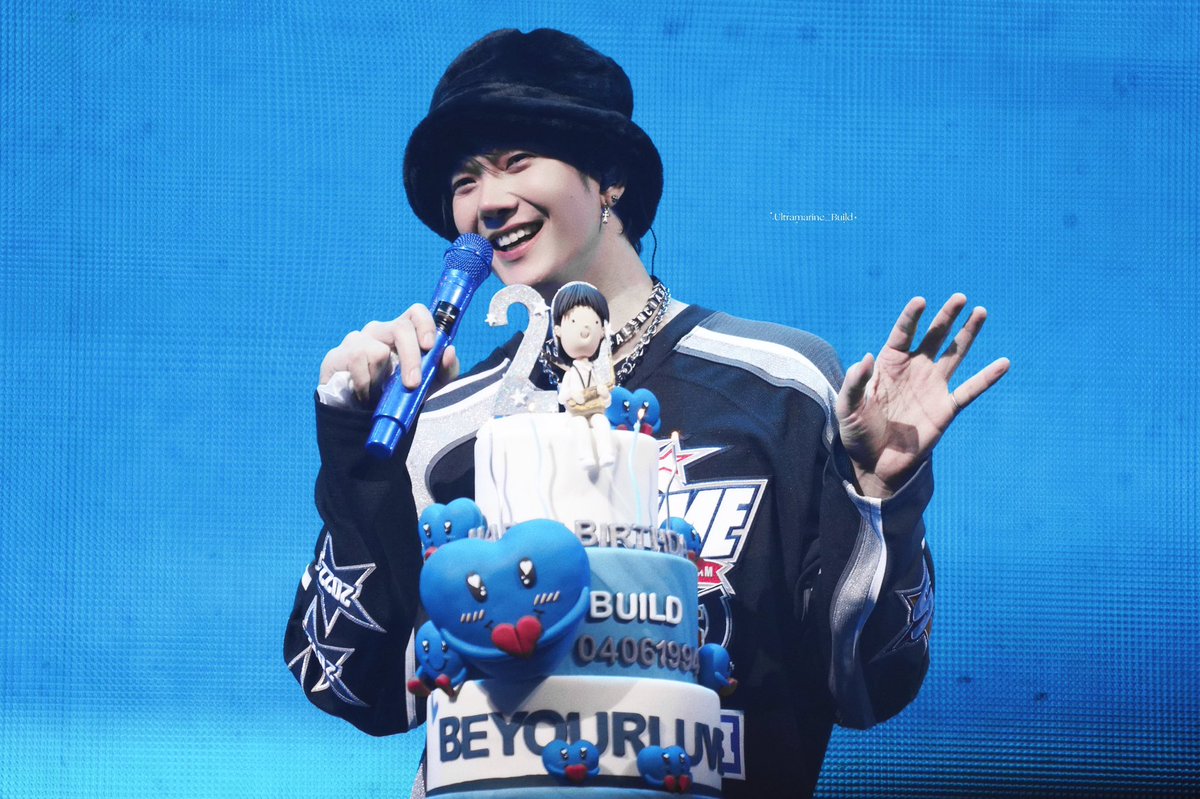 Ultramarine_BD's tweet image. 𝑼𝑵𝑰𝑽𝑬𝑹𝑺𝑨𝑳 𝑳𝑶𝑽𝑬💙
@JakeB4rever 

#BuildJakapan #Beyourluve 
#Buildfirstsoloconcert