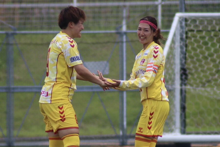 Lvina_mie's tweet photo. 🔴lvina game photo🟡
三重県女子サッカーリーグ第2節
vsみえ高田FC

開幕2連勝でリーグ序盤戦スタートできました！
多くの得点を奪って選手達のいい表情がたくさん撮れました⭐️

#女子サッカー #四日市 #hummel https://t.co/asH44lIbnC