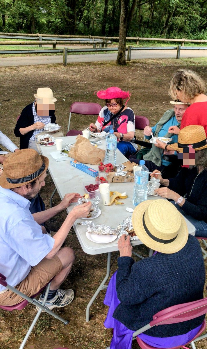 Hôpital MGEN de la Verrière tweet media