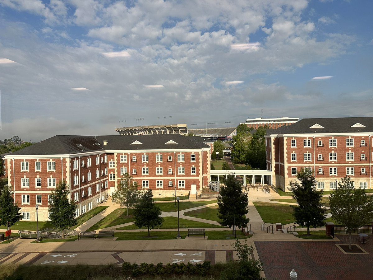 My view for the day! @mmhumphrey71 <a href="/slgharris19/">Shawn Harris</a> <a href="/DougSBoard/">Doug Waugh</a>  #PreAPpl <a href="/AuburnU/">Auburn University</a>