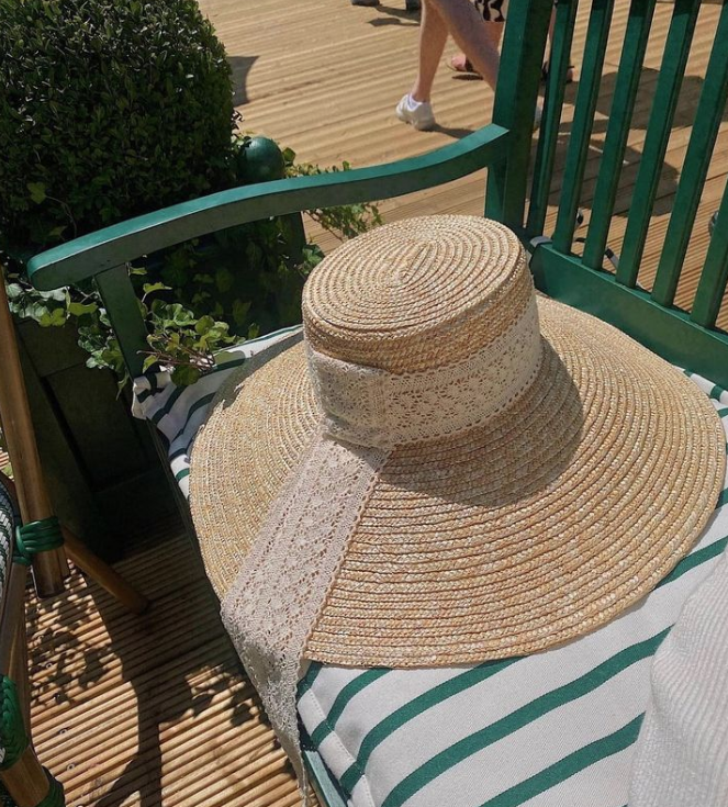 Ace the trend at Wimbledon! 👒🎾

Shop via link in bio

#londonfashion #strawhats #womenshat #summerhats #womensfashionstyle #headwear #wimbledon #wimbledon2023 #sunhat #shop