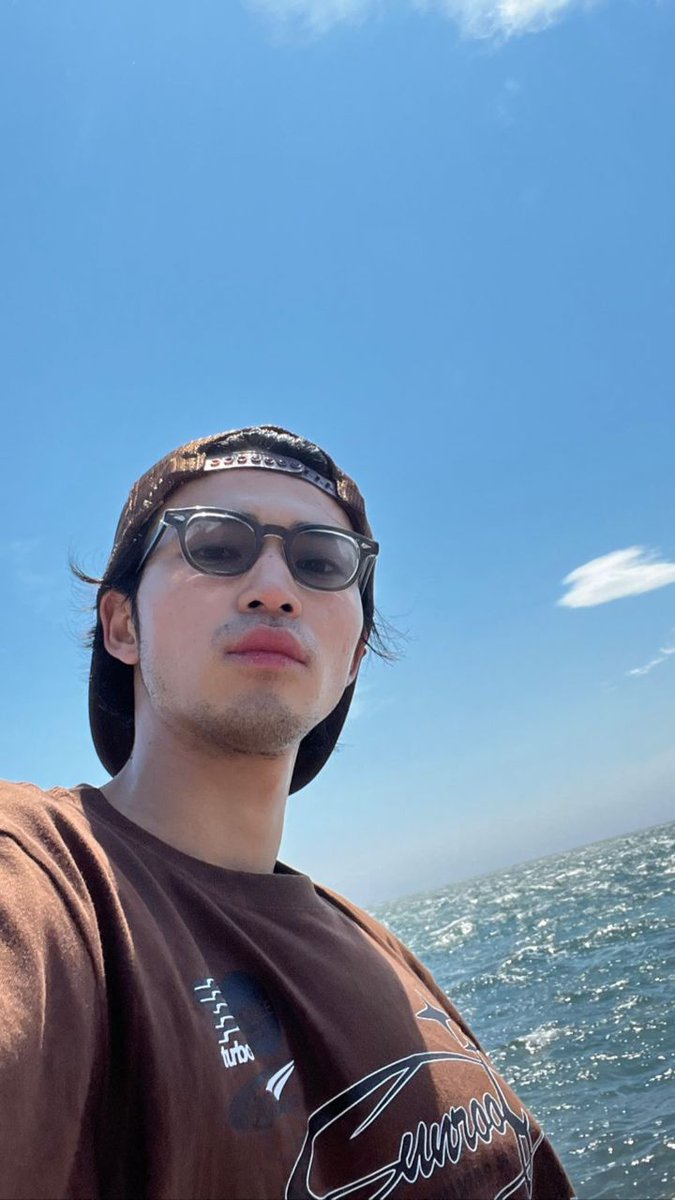 luckiestfujoshi's tweet image. #SetoToshiki is styled by his beloved lil' bro again and #NakataKeisuke starts to grow a beard 😁