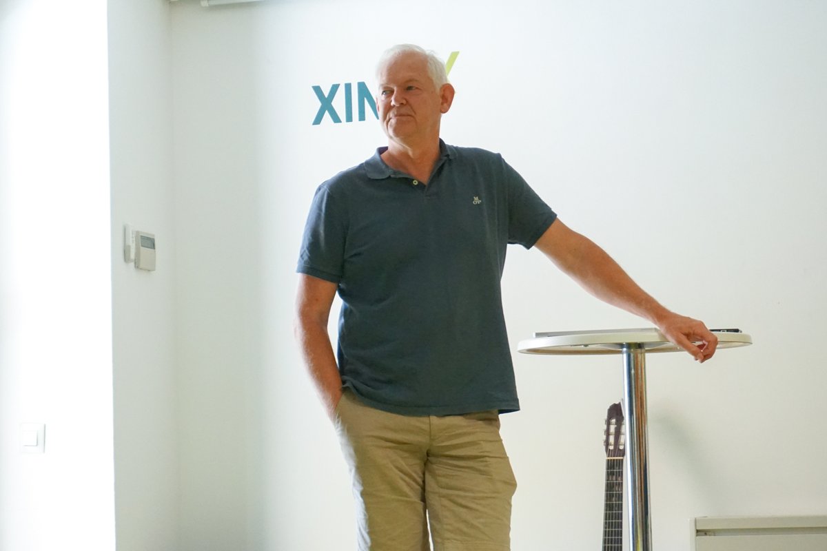 NewWork_es's tweet image. Jens Pape, our CTO, visited the Barcelona and Valencia offices!

Highlights include sharing company insights, answering questions at Mediterrani meeting, spreading joy among Barcelona colleagues, and rocking the Ciutadella meeting room 🚀

#newwork_vlc #newwork_bcn #cto