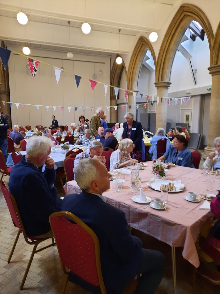 Kew Neighbours tweet media