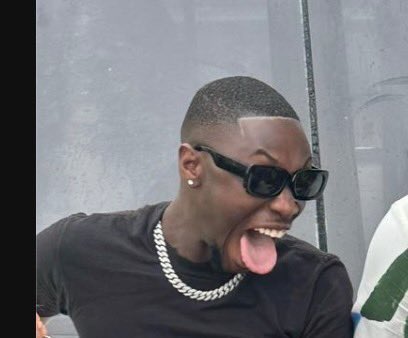 Fckdatniqqa's tweet photo. @MarsLeRoux @FadeHubb Wtfff https://t.co/NVZiFCbAFb
