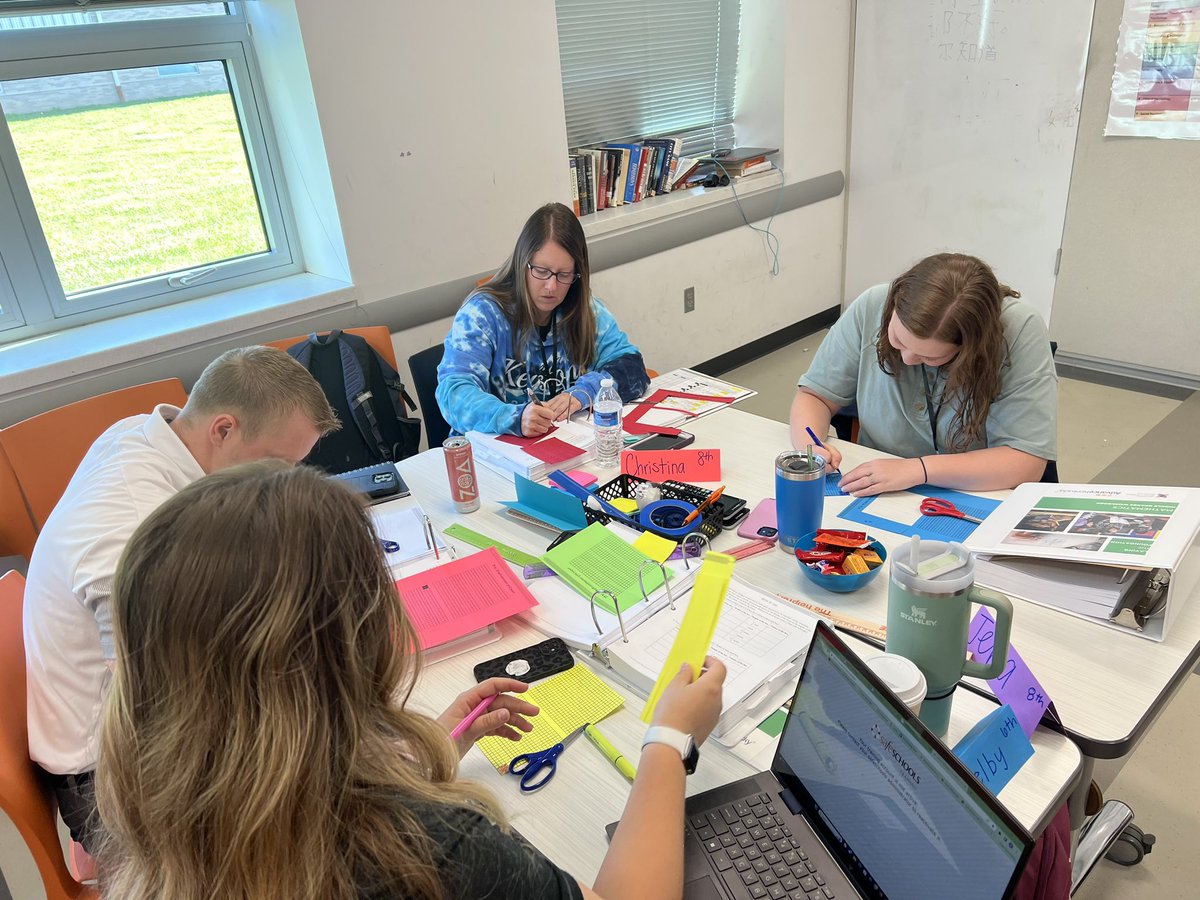 Melanie Gray tweet media