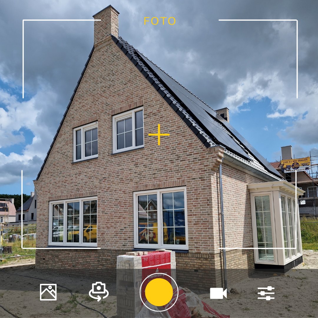 📸| Dit #RiantHuis pareltje is vandaag opgeleverd in Terneuzen.

Bouwfoto is gemaakt door onze collega Jeroen van Huffel. 

#fraanje #fraanjebouw #bouwfoto #nieuwbouwwoning #rianthuis #oplevering #samenbouwenaandetoekomst