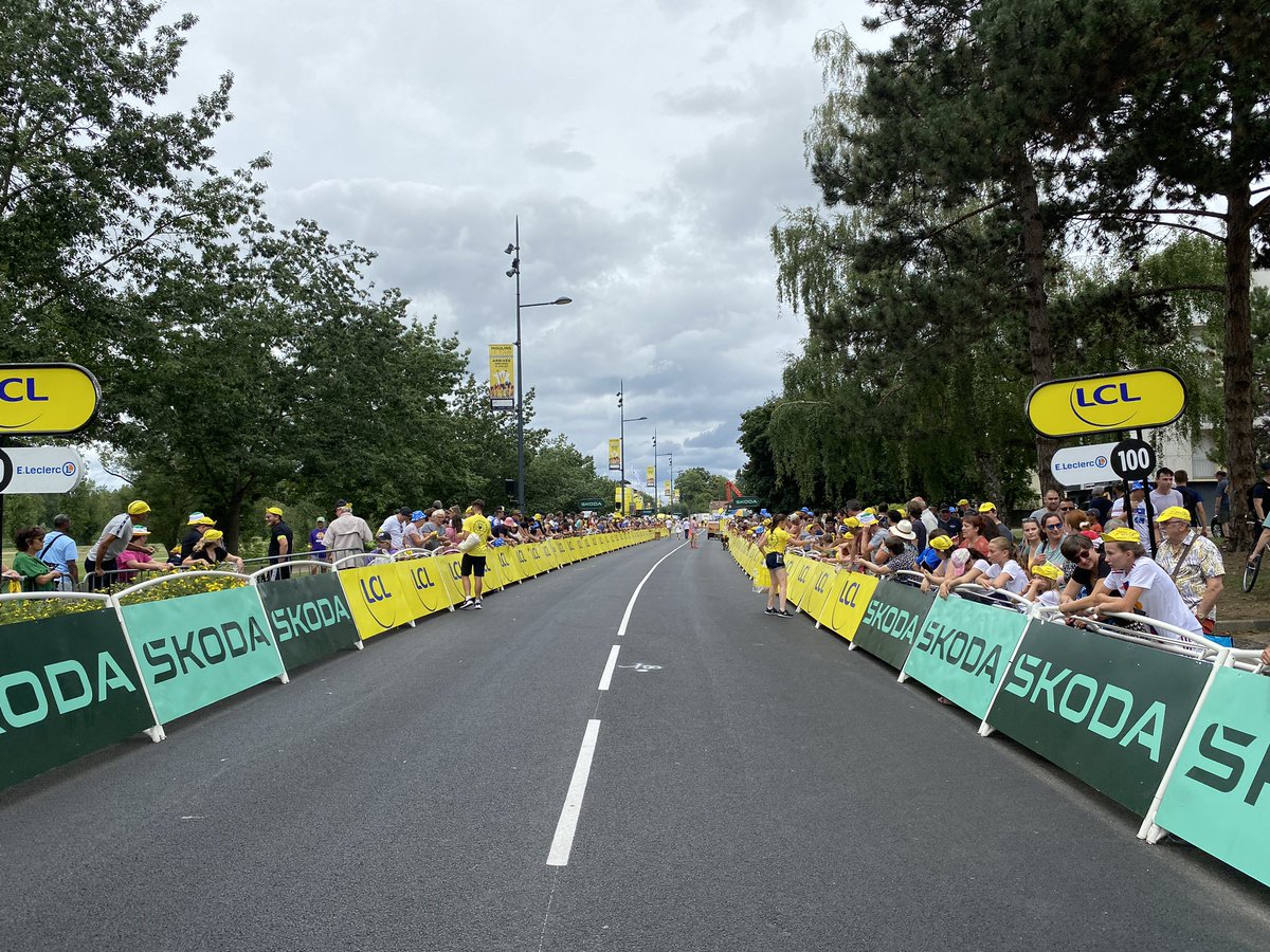 #tdf2023🇫🇷🚴‍♂️ 

La tension est à son comble !!!🚴🏻‍♂️🤩 

<a href="/letourdefrance/">vivre la révolution</a>