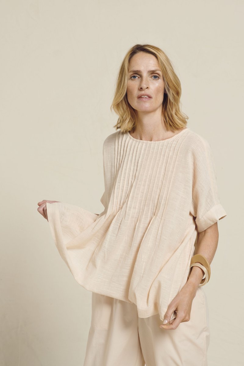 Cleo_Cardigan's tweet photo. https://t.co/PA4v9dSos6 Up to 70% off... | Hyd at 70% i ffwrdd... https://t.co/gGQF1Ku76Q