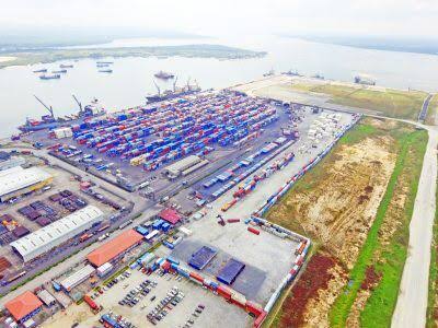 Jack_ng01's tweet image. So it has been confirmed that Onne Port is now the fastest port for exports in Nigeria at the moment.
Ndigbo, there is no more excuse
Highway to Aba or a railway line, otilo 😁😁😁