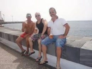 PeterD37289's tweet photo. Me and my workers having a good time after work https://t.co/oobA8zg6oX