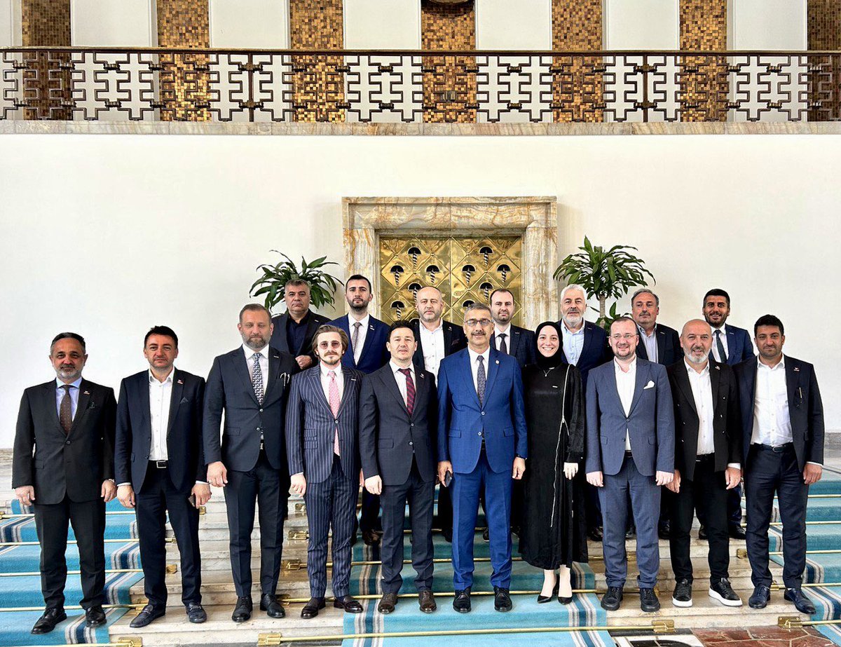 Lütfi Bayraktar tweet media