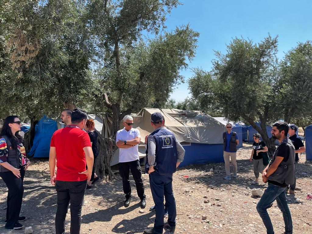 echo_Europe's tweet photo. Today EU humanitarian aid director general @MPopowskiEU visits humanitarian projects implemented by our partners @ifrc @RedCrescent and @Support2Life in Kahramanmaraş. https://t.co/ChZKJEhOfH