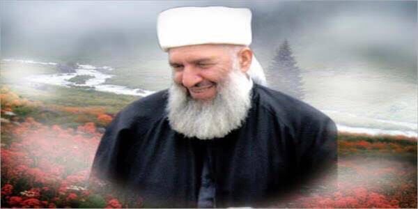 Alimin ölümü alemin ölümü gibidir
Göçtü uyku aleminden uyanık olacağı aleme 
Ülkemiz için çok kıymetli  Adıyaman Menzil Cemaatinin büyük alimi Abdülbaki Erol ahiret yolculuğuna çıktı

Milletimizin başı sağolsun