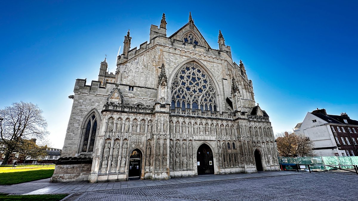 Exeter has been shortlisted for the prestigious European City of the Year award. The city has been shortlisted by @theAoU alongside Amersfoort in the Netherlands and Estepona in Spain. Find out more: news.exeter.gov.uk/exeter-shortli…