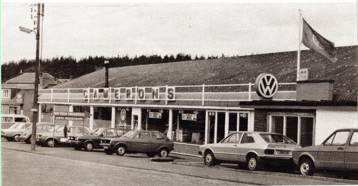 Check out Cameron's Volkswagen garage in Scone circa 1971. Are there any locals here who may have purchased a car from there? 🚗

📷 Local & Family History, AK Bell Library

#ExploreYourArchives