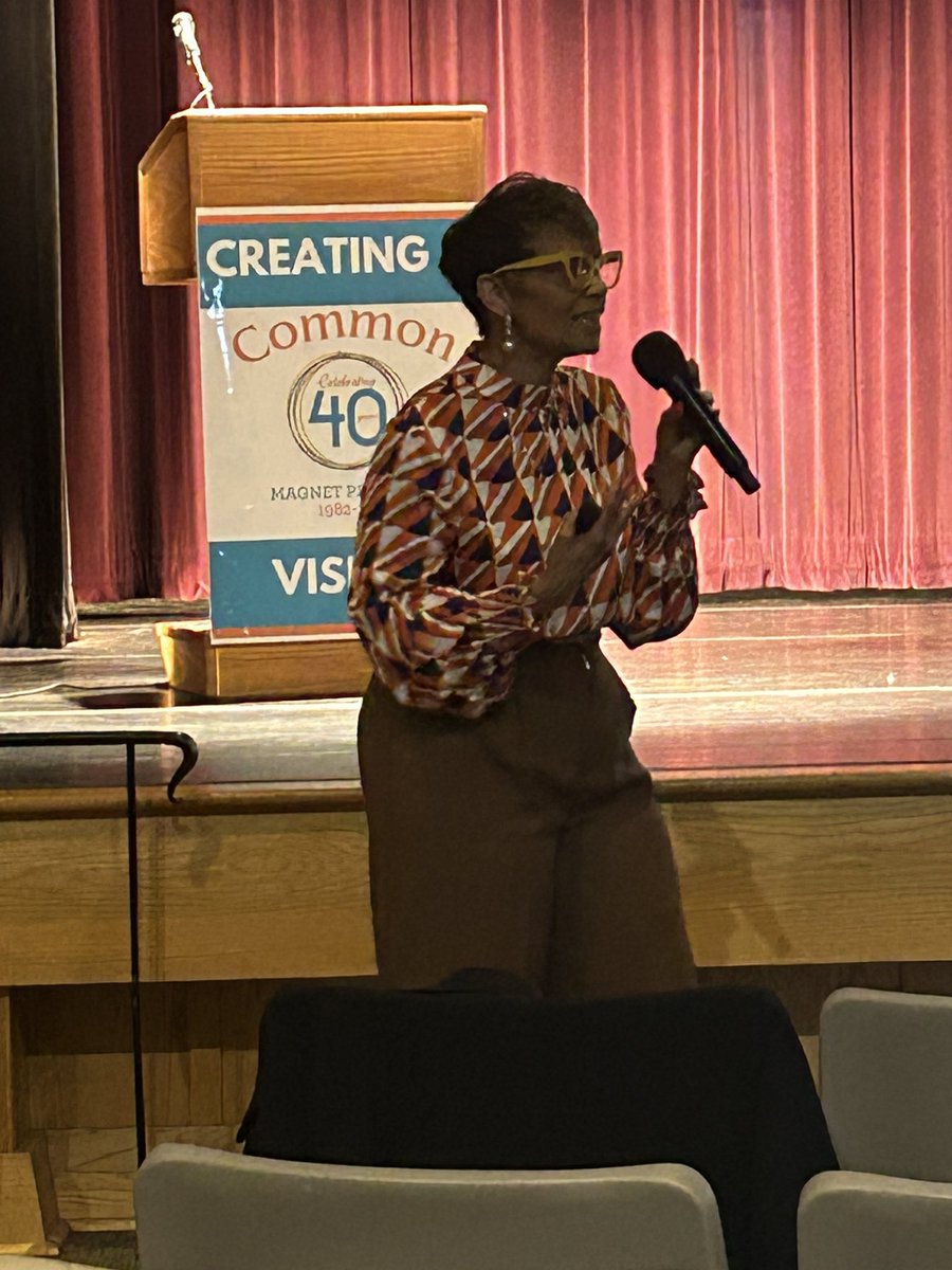 wcpssmagnets's tweet photo. Thx you to ReGina Etter @i3STEMLEAD for bringing a powerful message about the impact of #magnetprograms on students and teachers. #2023MagnetSummerInstitute #CreatingaCommonVision https://t.co/AXZWfdirHj