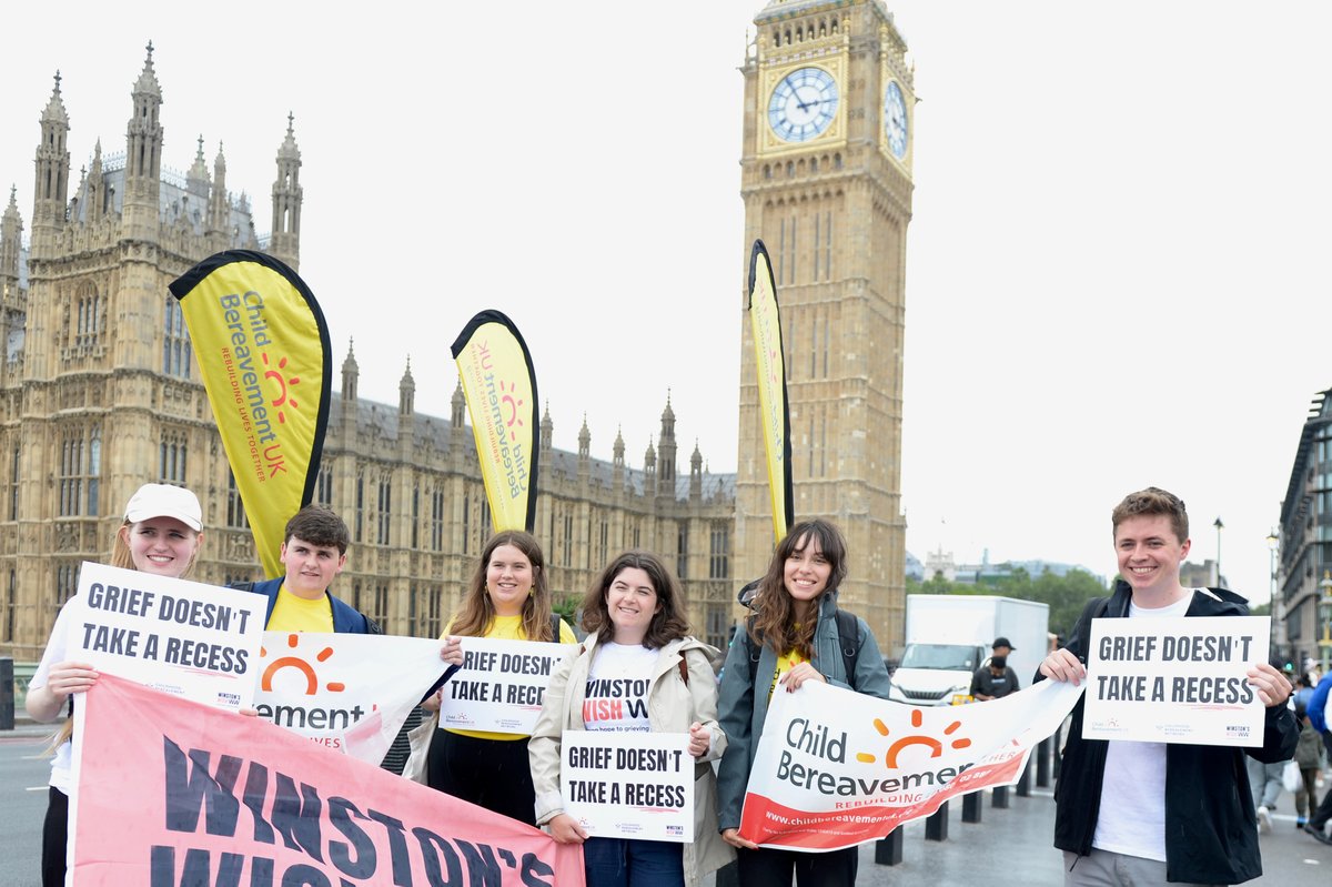 cbukhelp's tweet photo. Grief doesn’t take a recess! Bereaved young people went to Westminster with a petition to record data on the number of bereaved children, asking government not to forget grieving children.

Please sign and share the petition: https://t.co/UmDmWQctJr

The petition is being supported by @cajardineMP, who invited young representatives from Child Bereavement UK and @winstonswish to share their views on how bereaved young people can be better supported that she would raise with the government. They then walked onto Downing Street to hand deliver a letter at the door of @10DowningStreet. The letter, highlighting the need for data collection, was signed by more than thirty organisations in the bereavement sector.

Rebecca, 24, was five years old when her mother died. Rebecca told Christine Jardine:

“My Mum died when I was five and I first started going to see Child Bereavement UK when I was 12 – a sizeable chunk of time without having a way of coping or dealing with it. It’s through Child Bereavement UK that I Iearned that this not a unique experience and not a shameful one. We just so condemn grief to the private, yet it’s such a public issue, it affects us all, our communities, our social lives and our family lives, and we can’t continue to bury it.”

Christine Jardine talked about the need for systemic change, and said to the young people:

“You’ve all got very different experiences but you’re all saying the same thing, that what we need to do is find a way to make sure there’s support out there that you don’t have to go looking for, it should come and find you.”

The petition to record the number of children in the household when a death is registered could help thousands of ‘forgotten’ bereaved children each year. This administrative change would ensure that policymakers are aware of the full scale of childhood bereavement in the UK and that services are developed and equipped to reach out with appropriate and timely support at an extremely challenging time in bereaved children’s lives.

Please sign and share the petition: https://t.co/UmDmWQctJr

#NoChildGrievesAlone
#GriefDoesntTakeARecess
@ncbtweets
