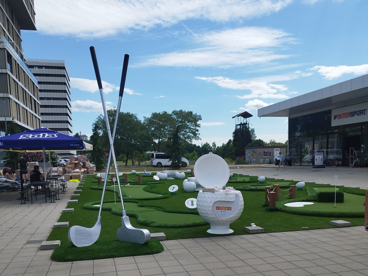 Minigolf35 tweet media