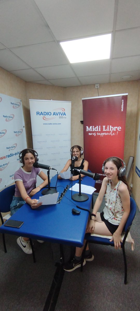 SummerSchool de <a href="/genopolys/">Genopolys</a> 🤩
Les chroniques sur la Paléontologie sont enregistrées et prêtes 🎙️🦖
Un super travail de nos 6 participantes ! 
Merci à <a href="/RadioAviva34/">RADIO AVIVA MONTPELLIER</a> pour cette belle expérience 🙂
<a href="/Eye_INM/">Eye_INM</a>
<a href="/CNRS_OccitaniE/">CNRS Occitanie Est</a>
<a href="/InsermOccMed/">Inserm Occitanie Méditerranée</a>
<a href="/umontpellier/">Université de Montpellier</a>
@INRAE_OCC_MPL
<a href="/SciCom15/">Lara Montigny</a>